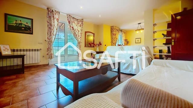 4 soveværelse Villa til salg i Gijón med swimmingpool garage - € 529.000 (Ref: 9282046)