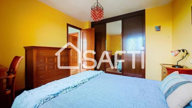 4 soveværelse Villa til salg i Gijón med swimmingpool garage - € 529.000 (Ref: 9282046)