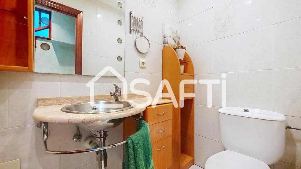 4 slaapkamer Villa te koop in Gijon met zwembad garage - € 529.000 (Ref: 9282046)