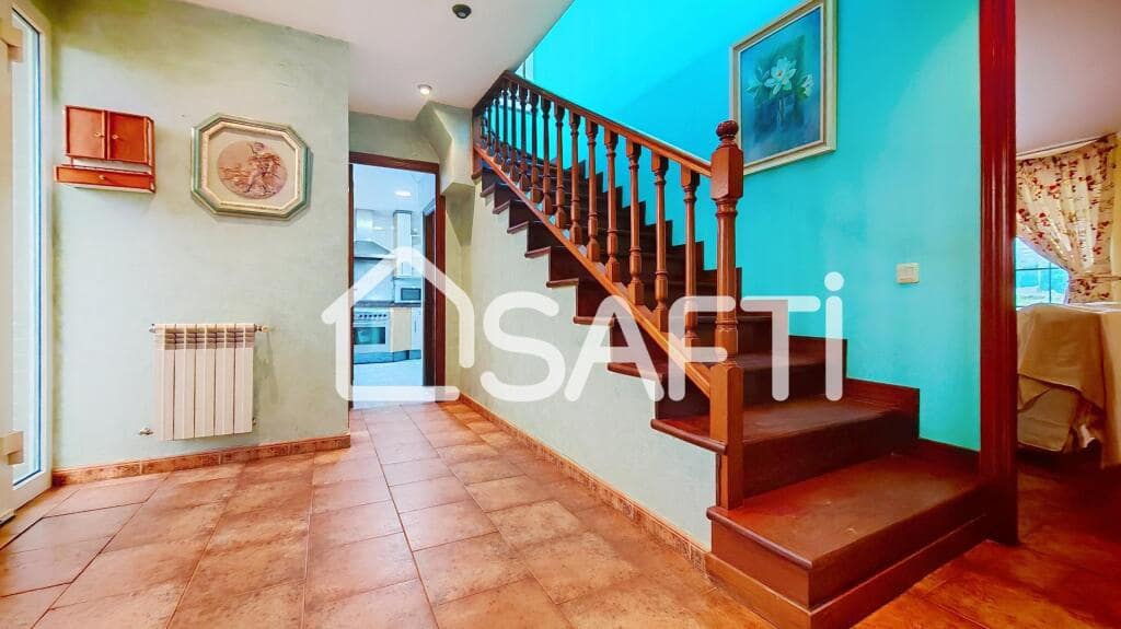 4 slaapkamer Villa te koop in Gijon met zwembad garage - € 529.000 (Ref: 9282046)