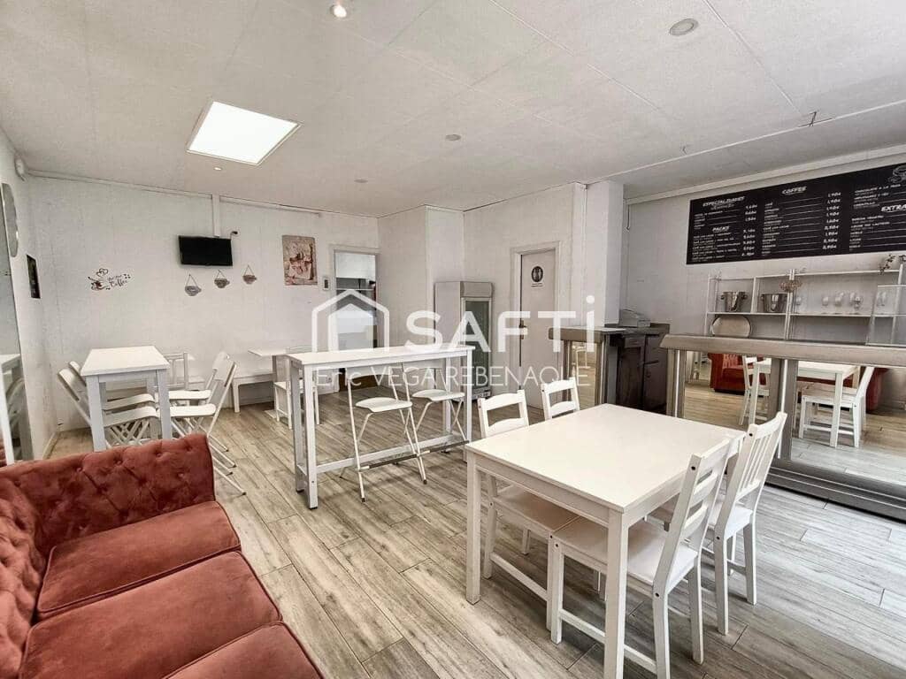 Kommersiell til salgs i Pineda de Mar - € 79 000 (Ref: 9285521)