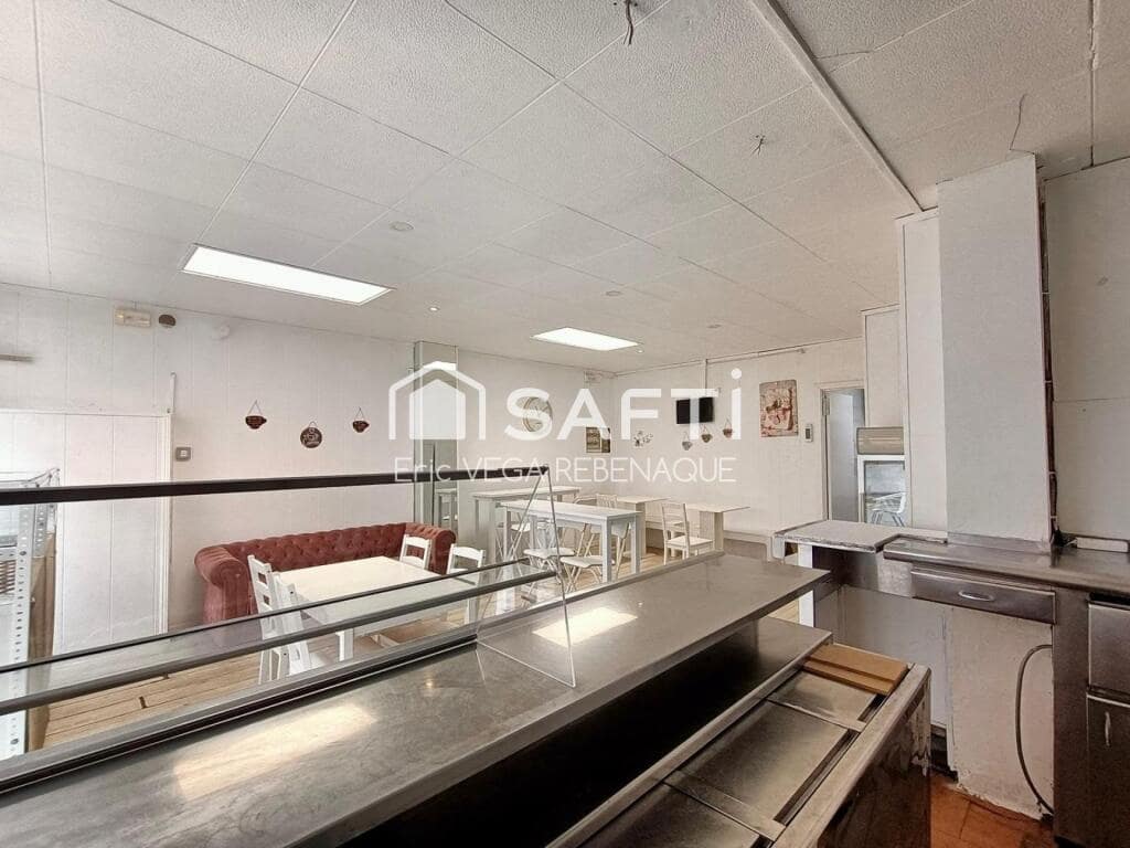 Kommersiell til salgs i Pineda de Mar - € 79 000 (Ref: 9285521)