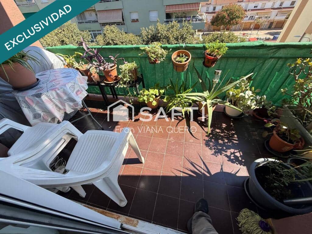 3 bedroom Apartment for sale in Malgrat de Mar - € 120,000 (Ref: 9285524)