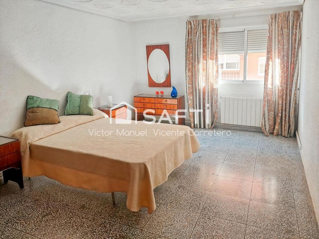 4 soveværelse Lejlighed til salg i Sagunto / Sagunt - € 179.000 (Ref: 9285526)