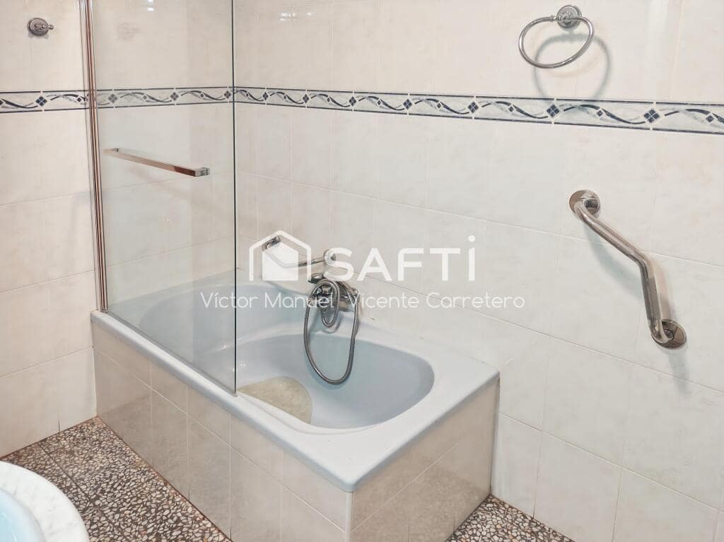 4 soveværelse Lejlighed til salg i Sagunto / Sagunt - € 179.000 (Ref: 9285526)