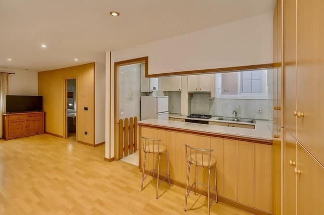 1 bedroom Apartment for sale in Blanes - € 108,000 (Ref: 9291312)