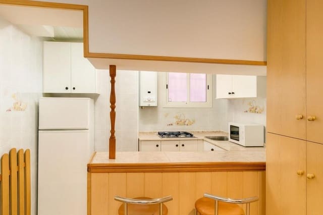 1 bedroom Apartment for sale in Blanes - € 108,000 (Ref: 9291312)