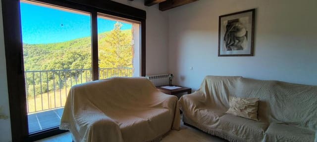 4 bedroom Villa for sale in Tamajón - € 280,000 (Ref: 9291313)