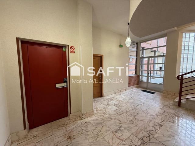 2 soverom Leilighet til salgs i Valencia de Don Juan med garasje - € 68 000 (Ref: 9294668)