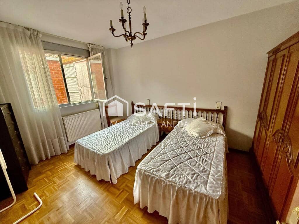 2 soverom Leilighet til salgs i Valencia de Don Juan med garasje - € 68 000 (Ref: 9294668)