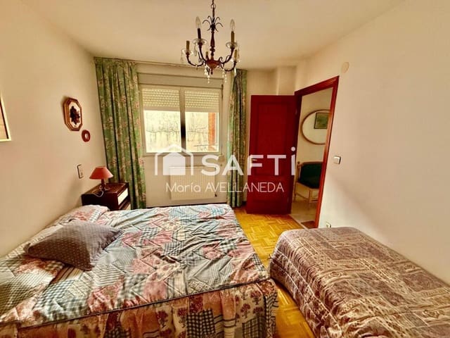 2 soverom Leilighet til salgs i Valencia de Don Juan med garasje - € 68 000 (Ref: 9294668)