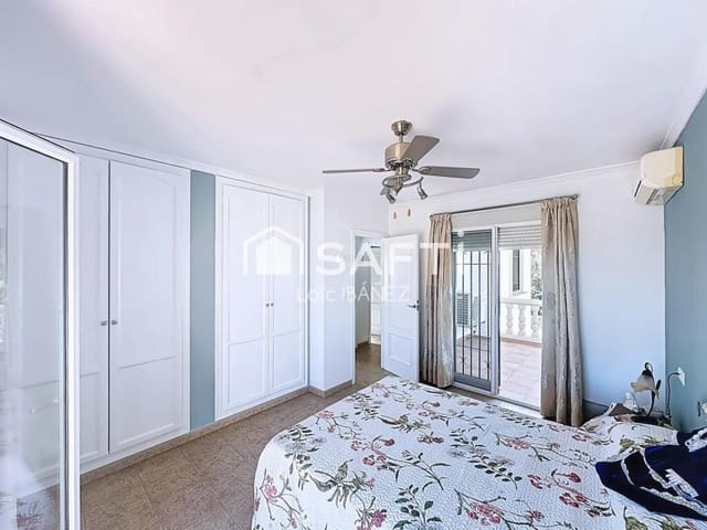 3 bedroom Villa for sale in Sagra with pool - € 387,000 (Ref: 9294670)