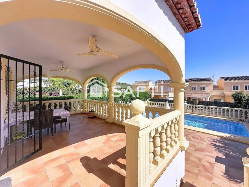 3 slaapkamer Villa te koop in Sagra met zwembad - € 420.000 (Ref: 9294670)