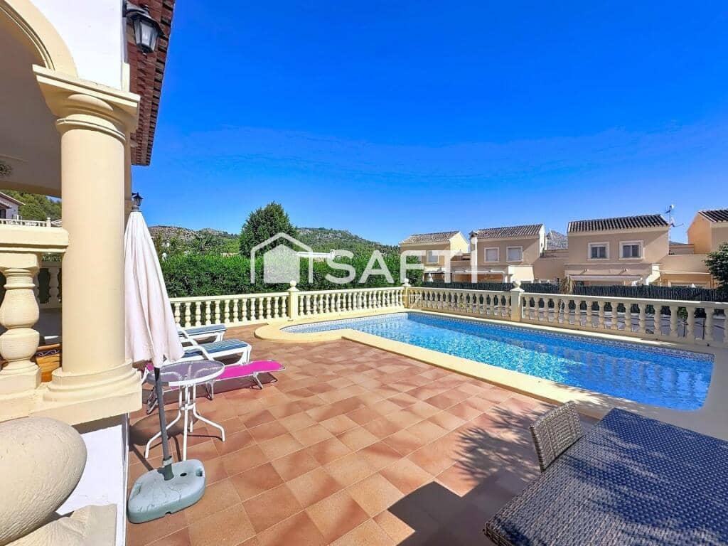 3 slaapkamer Villa te koop in Sagra met zwembad - € 420.000 (Ref: 9294670)