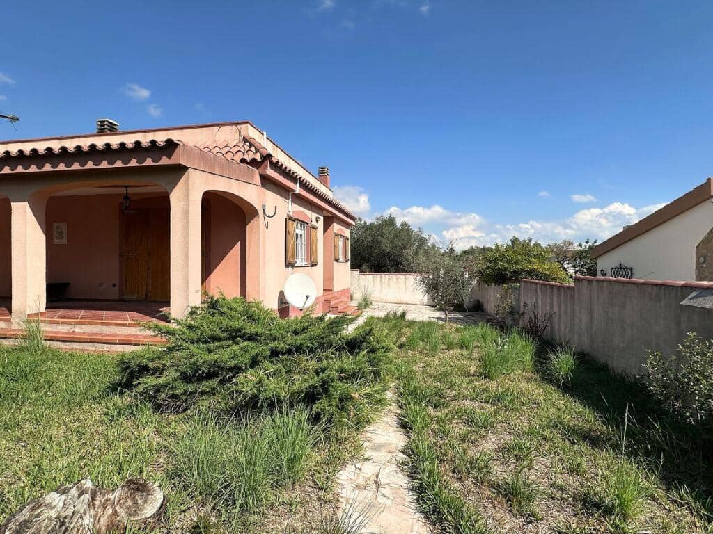 3 bedroom Villa for sale in Alcanar with garage - € 215,000 (Ref: 9294673)