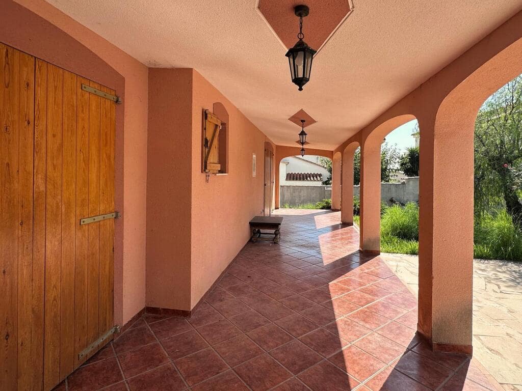 3 bedroom Villa for sale in Alcanar with garage - € 215,000 (Ref: 9294673)