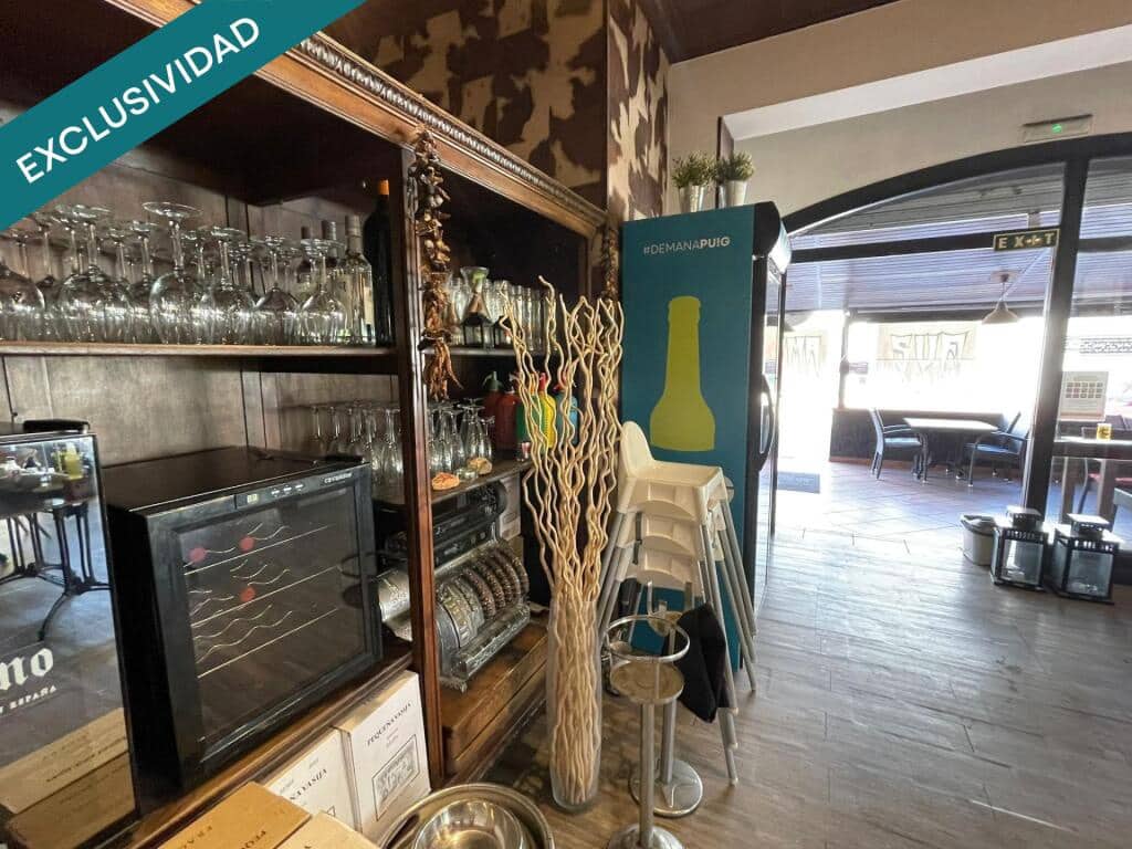 Commerciale in vendita in Calvia con garage - 260.000 € (Rif: 9297257)