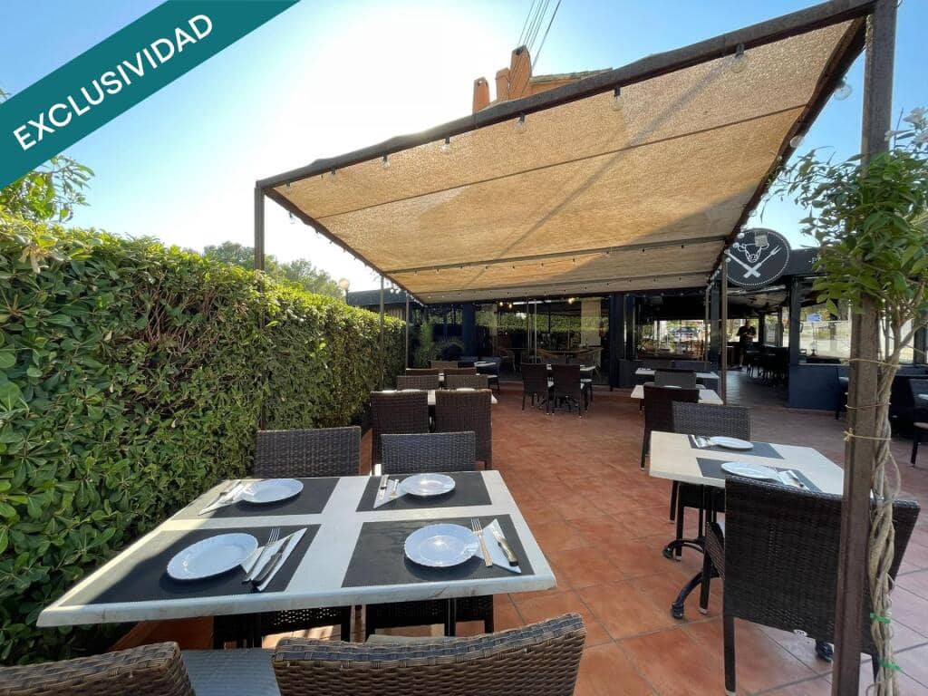 Commerciale in vendita in Calvia con garage - 260.000 € (Rif: 9297257)