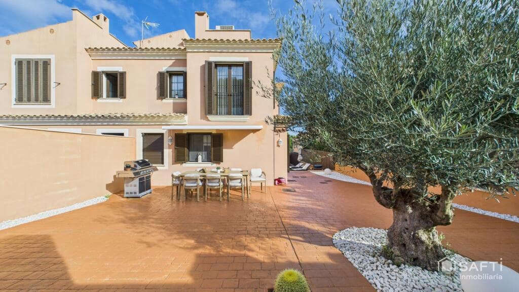 3 sypialnia Willa na sprzedaż w Puig de Ros z basenem - 979 000 € (Ref: 9297259)