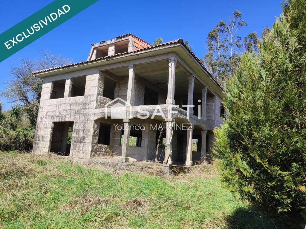 5 makuuhuone Huvila myytävänä paikassa Santa Comba - 105 000 € (Ref: 9297261)