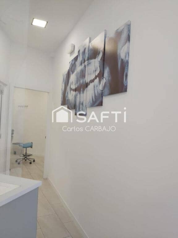 Erhverv til salg i Leon by - € 85.000 (Ref: 9297267)