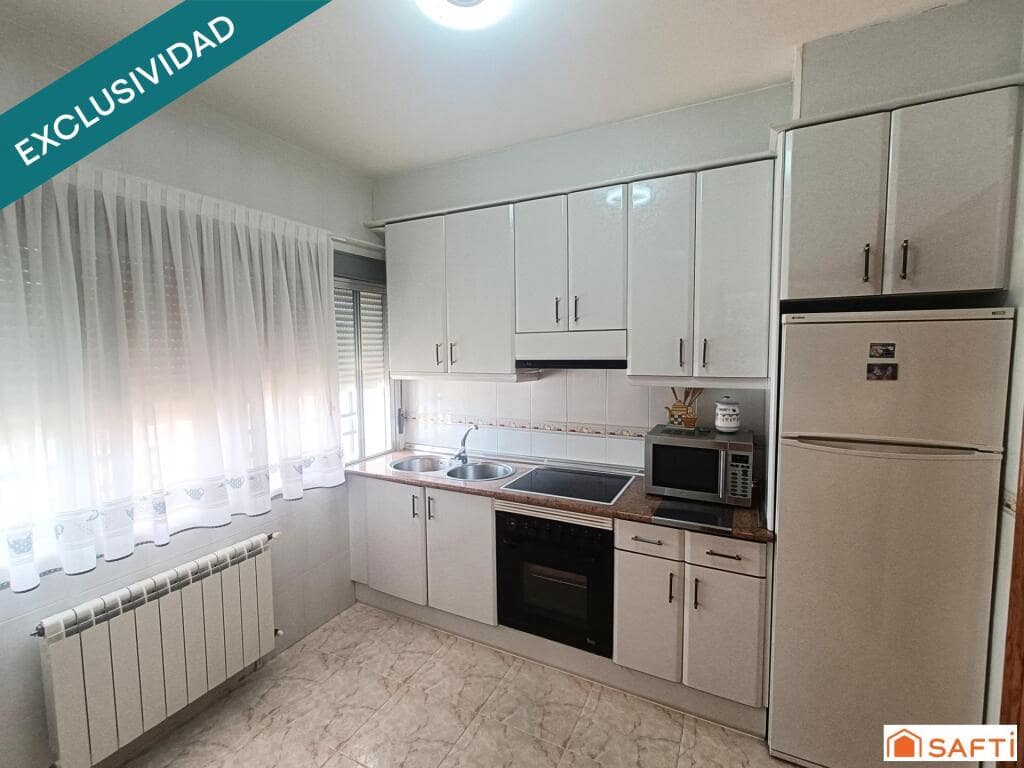 3 soverom Villa til salgs i Las Labores med garasje - € 142 000 (Ref: 9300936)