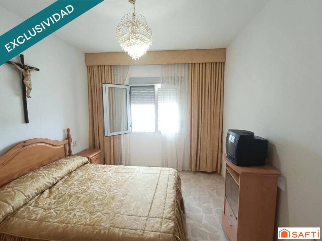 3 soverom Villa til salgs i Las Labores med garasje - € 142 000 (Ref: 9300936)