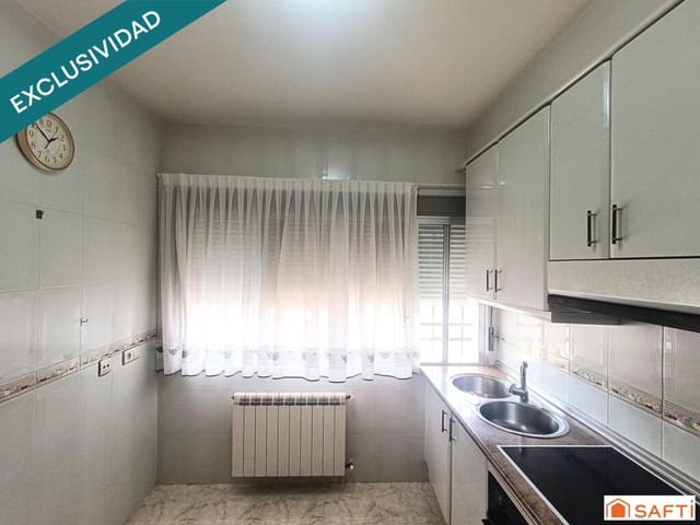 3 sovrum Villa till salu i Las Labores med garage - 142 000 € (Ref: 9300936)