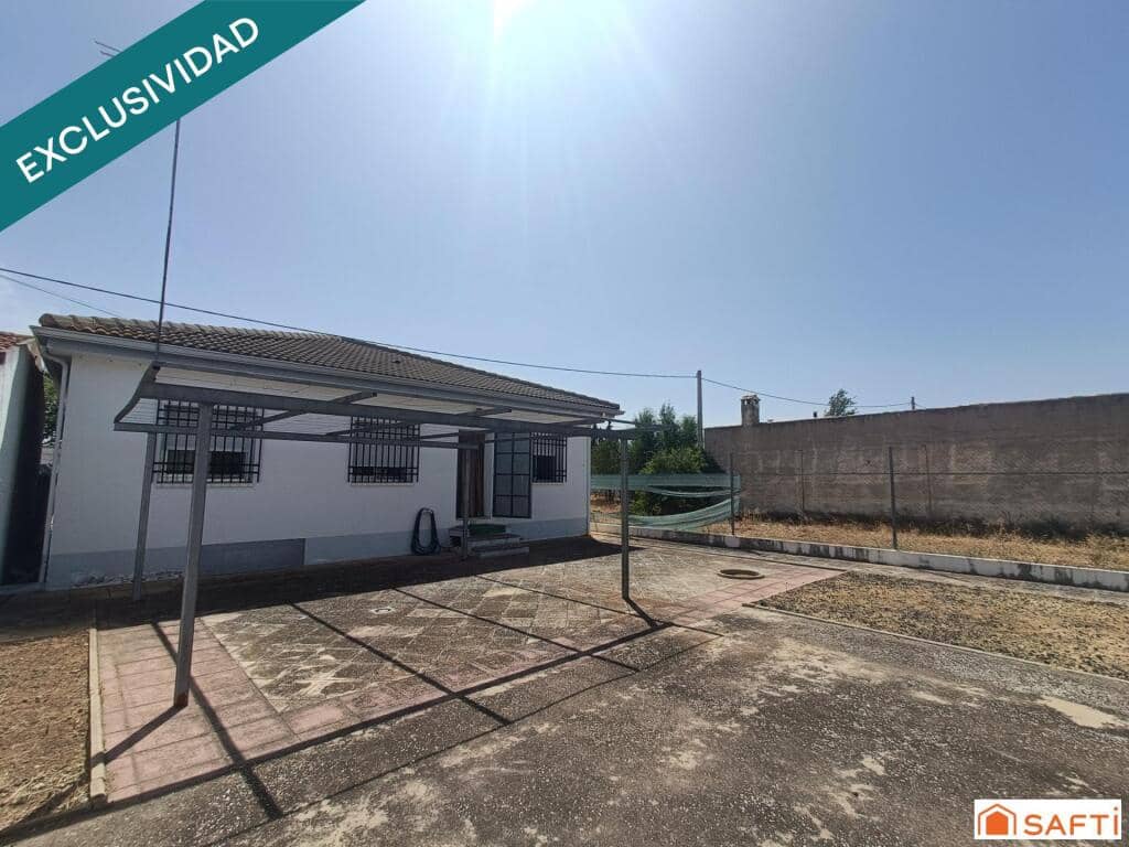 3 soverom Villa til salgs i Las Labores med garasje - € 142 000 (Ref: 9300936)