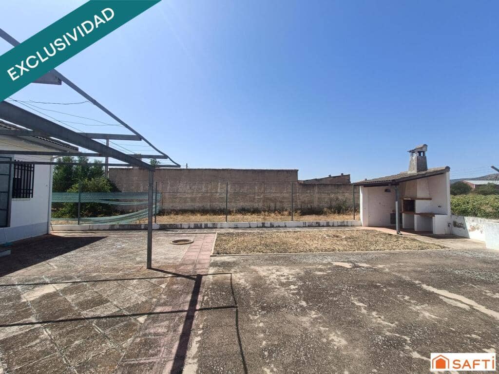 3 soverom Villa til salgs i Las Labores med garasje - € 142 000 (Ref: 9300936)