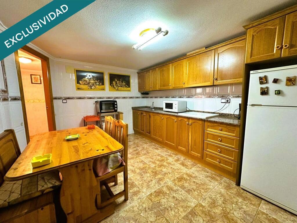 3 soverom Leilighet til salgs i Guardamar del Segura med garasje - € 239 900 (Ref: 9303355)