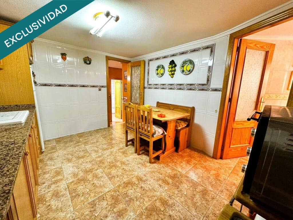 3 soverom Leilighet til salgs i Guardamar del Segura med garasje - € 239 900 (Ref: 9303355)