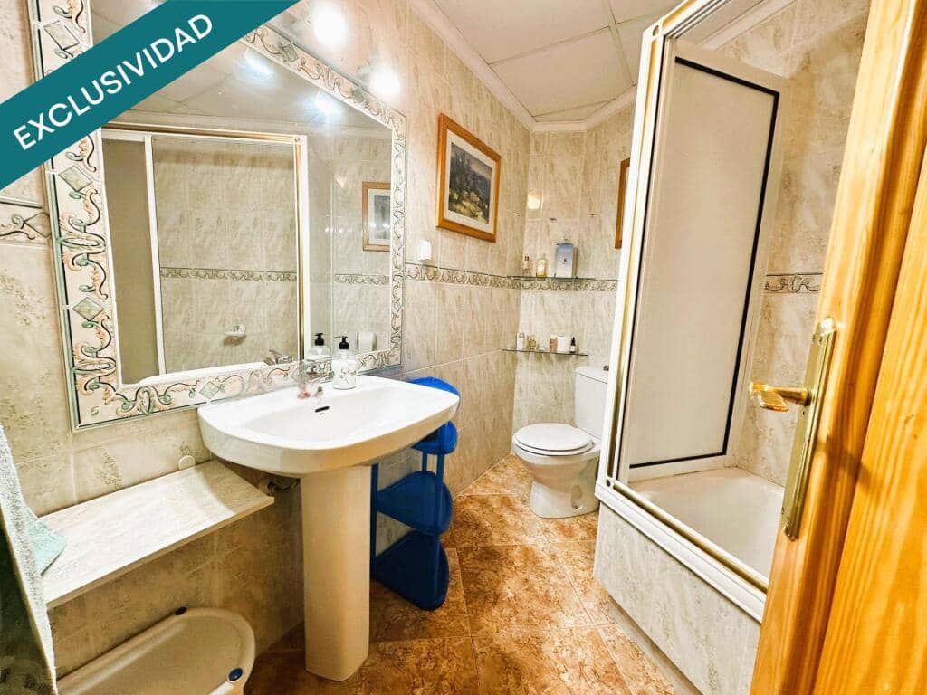 3 soverom Leilighet til salgs i Guardamar del Segura med garasje - € 239 900 (Ref: 9303355)