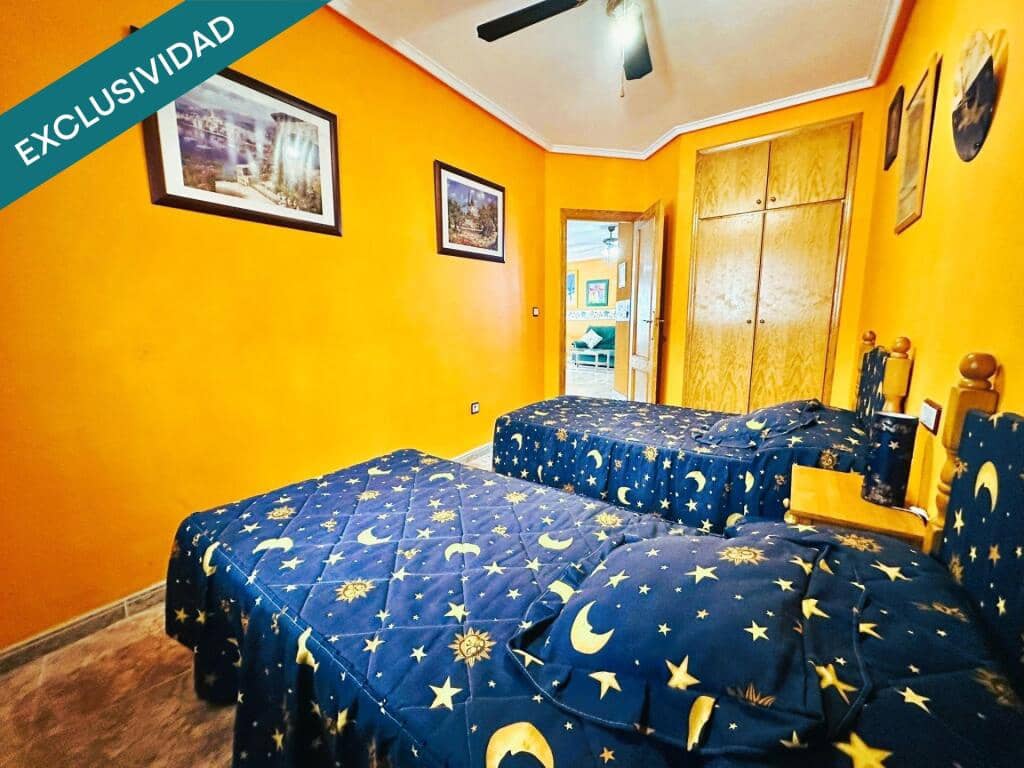 3 soverom Leilighet til salgs i Guardamar del Segura med garasje - € 239 900 (Ref: 9303355)