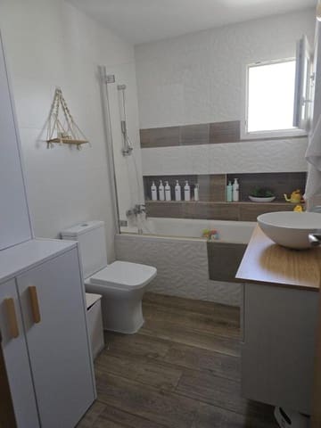 3 soveværelse Lejlighed til salg i San Fernando - € 180.000 (Ref: 9303356)