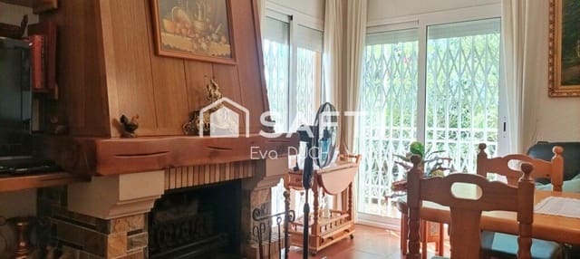 4 bedroom Villa for sale in Sils - € 315,000 (Ref: 9303358)