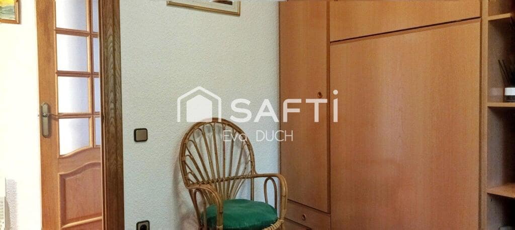 4 bedroom Villa for sale in Sils - € 315,000 (Ref: 9303358)