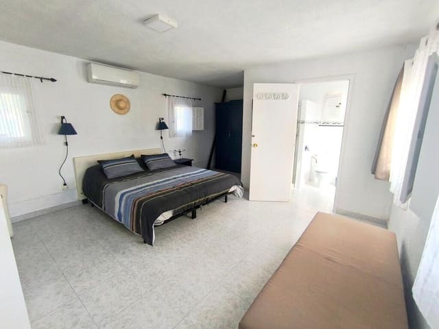 4 chambre Finca/Maison de Campagne à vendre à La Foia - Daimés - Asprella, Elche / Elx avec piscine - 270 000 € (Ref: 9310760)