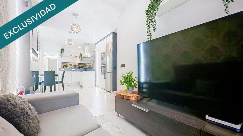 3 bedroom Apartment for sale in Gijon - € 219,000 (Ref: 9312679)