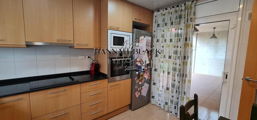 4 sypialnia Willa na sprzedaż w Piera z garażem - 355 000 € (Ref: 9312681)