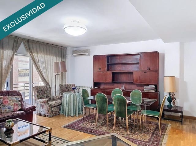 3 makuuhuone Huoneisto myytävänä paikassa Ciudad Real kaupunki - 174 900 € (Ref: 9312684)