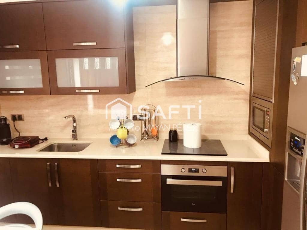 5 makuuhuone Huvila myytävänä paikassa Ribeira mukana 
autotalli - 269 000 € (Ref: 9312685)