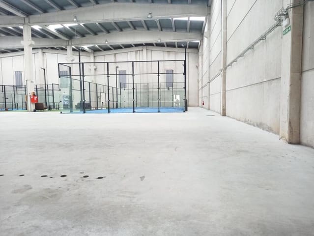 Commercial for sale in Arbizu - € 97,000 (Ref: 9312691)