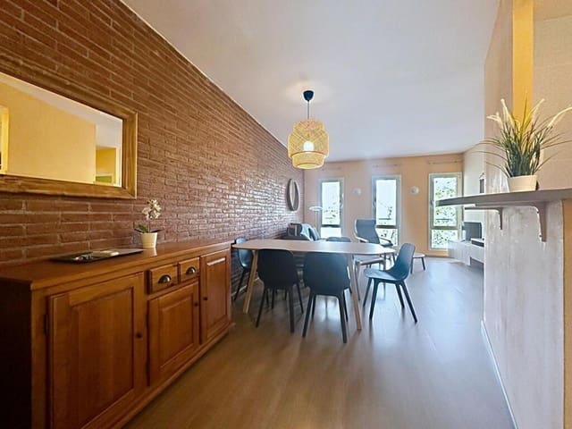 2 soveværelse Lejlighed til salg i El Raval, Barcelona by - € 370.000 (Ref: 9317736)