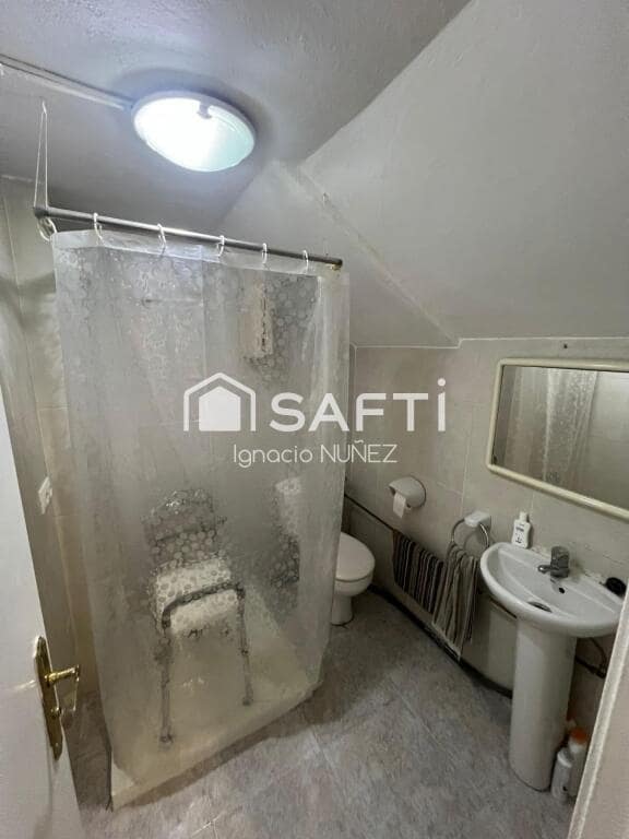 Erhverv til salg i Blanes - € 94.000 (Ref: 9317740)