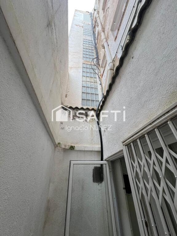 Erhverv til salg i Blanes - € 94.000 (Ref: 9317740)