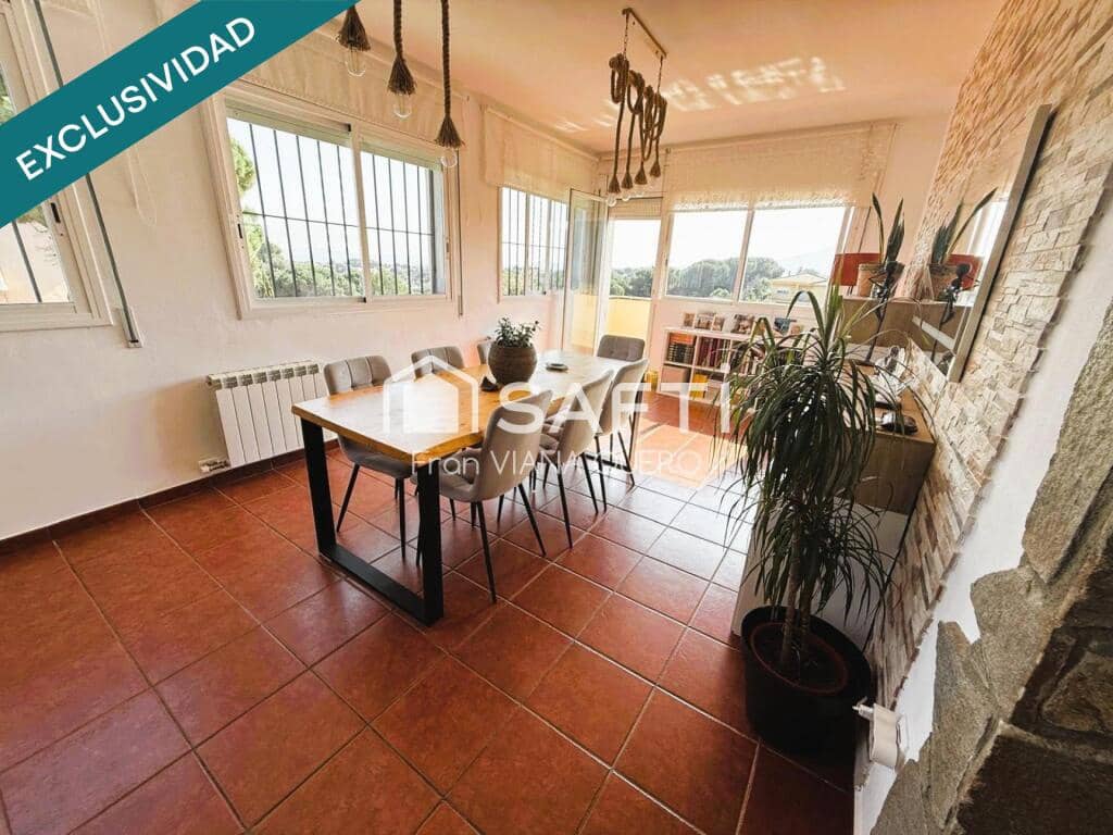 4 sovrum Villa till salu i Tordera med garage - 357 000 € (Ref: 9321724)