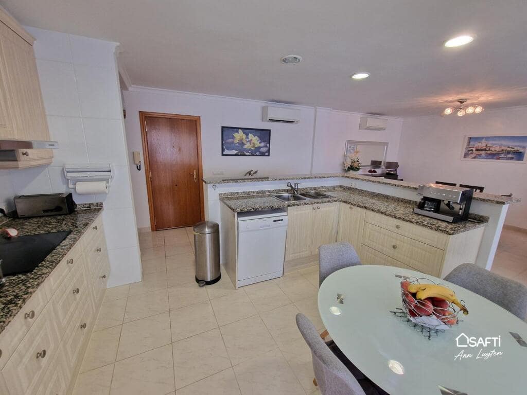 3 soverom Penthouse til salgs i Roses med garasje - € 459 000 (Ref: 9321731)