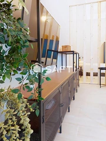 1 soverom Leilighet til salgs i Palacio Congresos, Urbadiez, Entrepuentes, Jardines del Eden, Sevilla by med svømmebasseng - € 195 000 (Ref: 9321738)