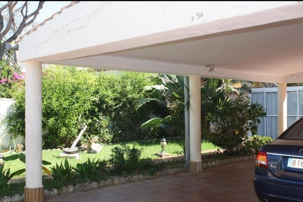 4 sypialnia Willa na sprzedaż w Chiclana de la Frontera - 710 000 € (Ref: 9326306)